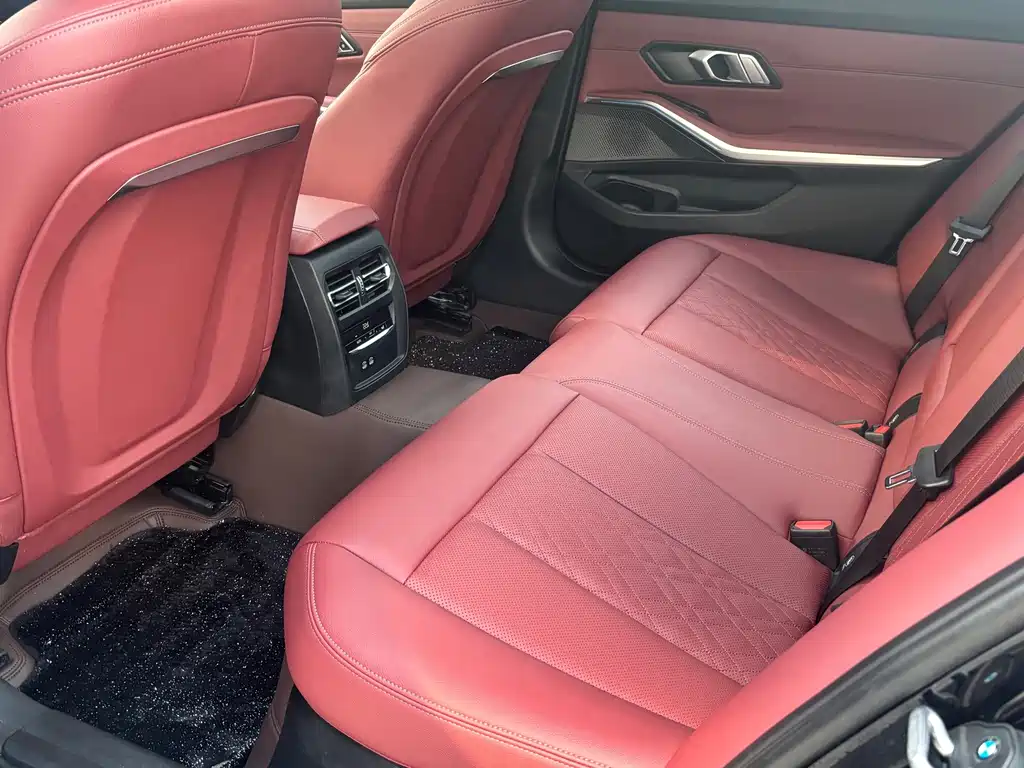 BMW 3 Series — миниатюра 6