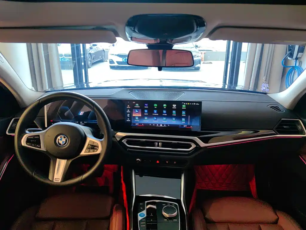 BMW i3 — миниатюра 8
