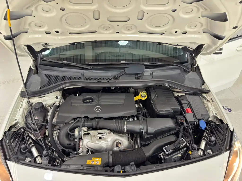 Mercedes-Benz B-Class — миниатюра 19