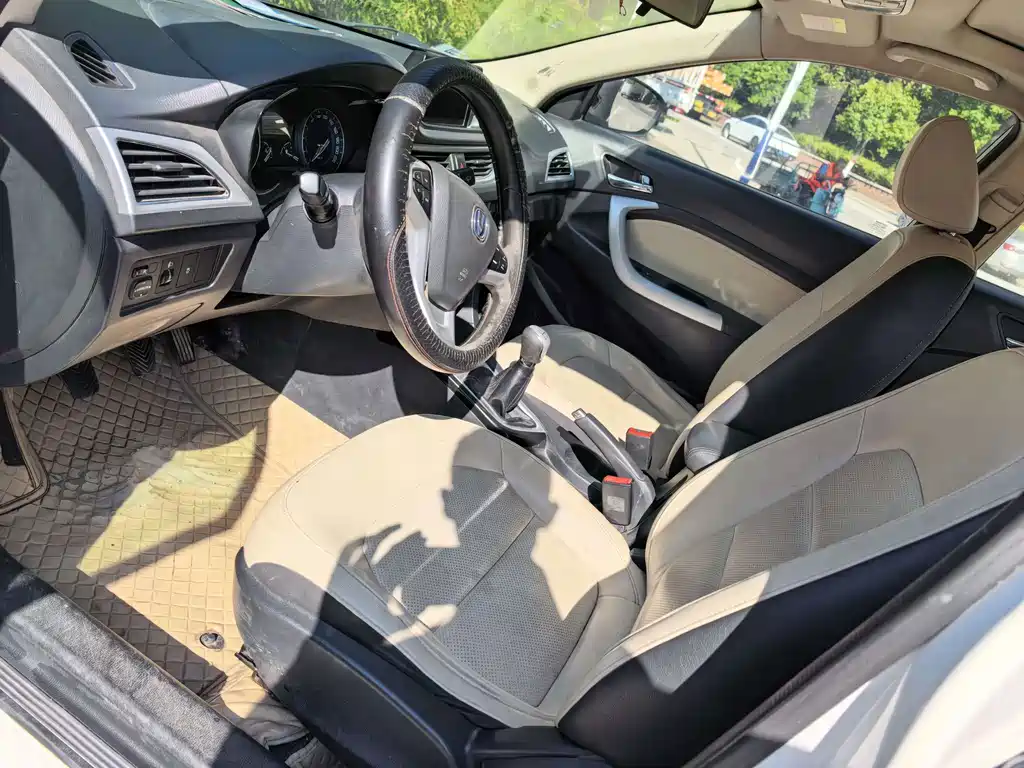 Changan V7 — миниатюра 4