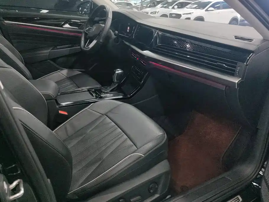 Volkswagen Passat — миниатюра 8