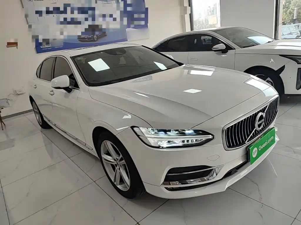 Volvo S90 — миниатюра 4