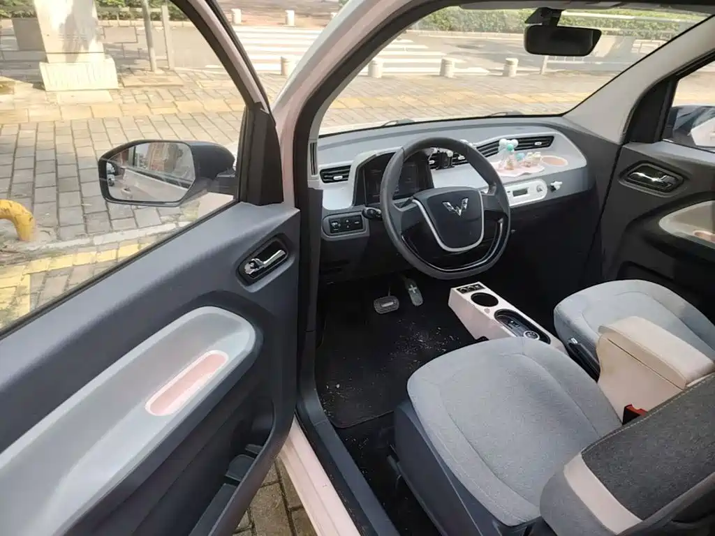 Wuling MINIEV — миниатюра 16