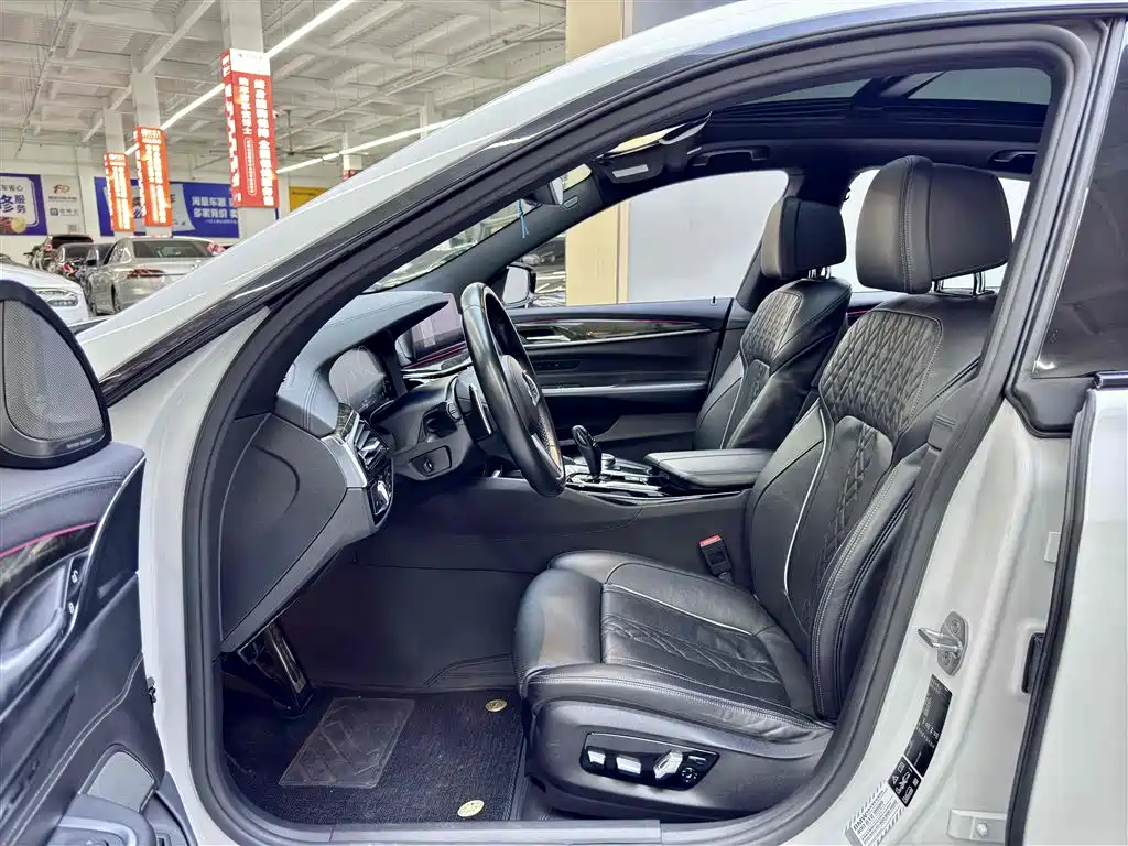 BMW 6 GT 2018 640i xDrive M Sport