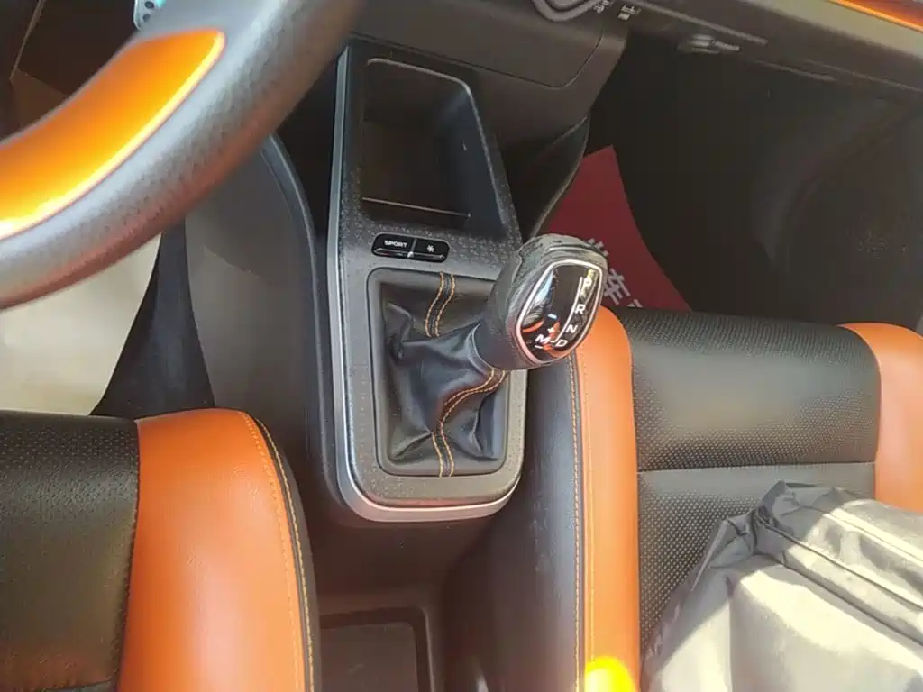 Geely Vision X1 — миниатюра 14