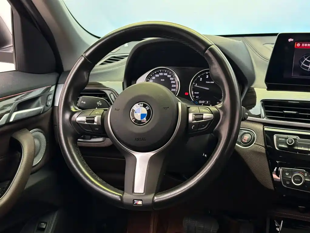 BMW X1 — миниатюра 12