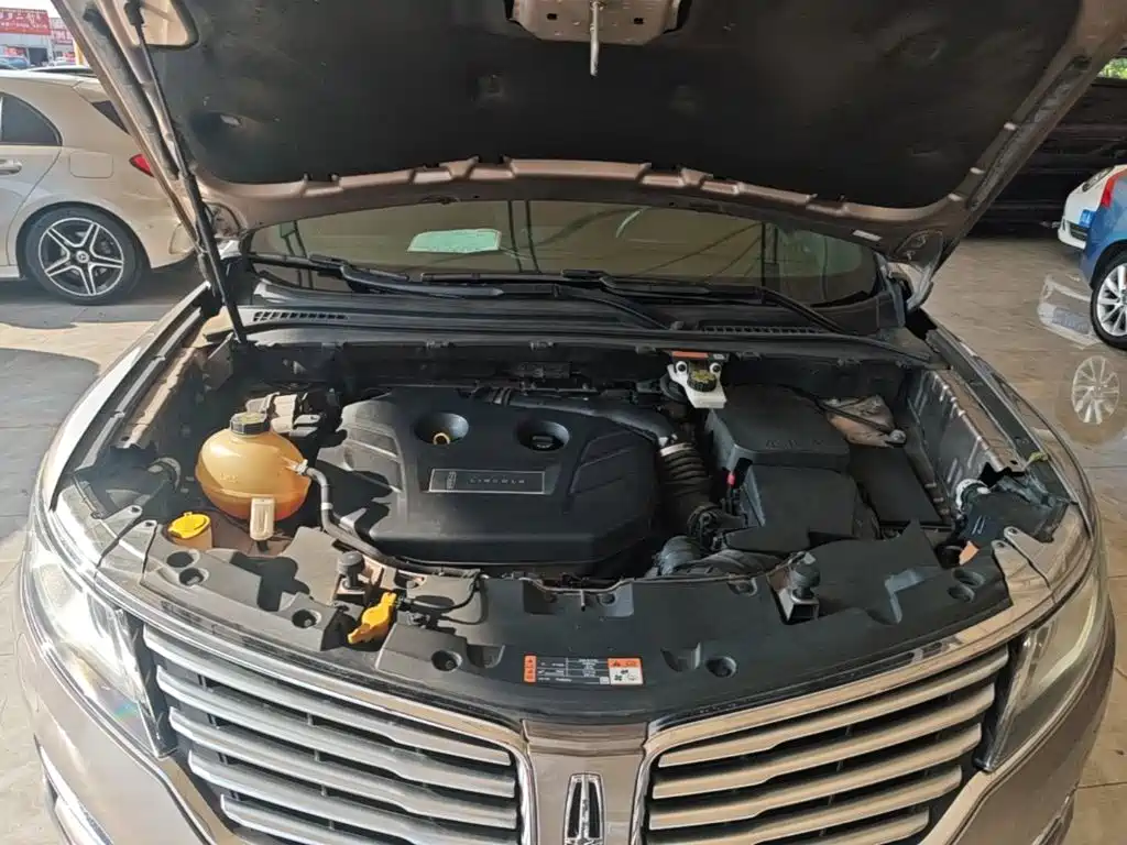 Lincoln MKC — миниатюра 20