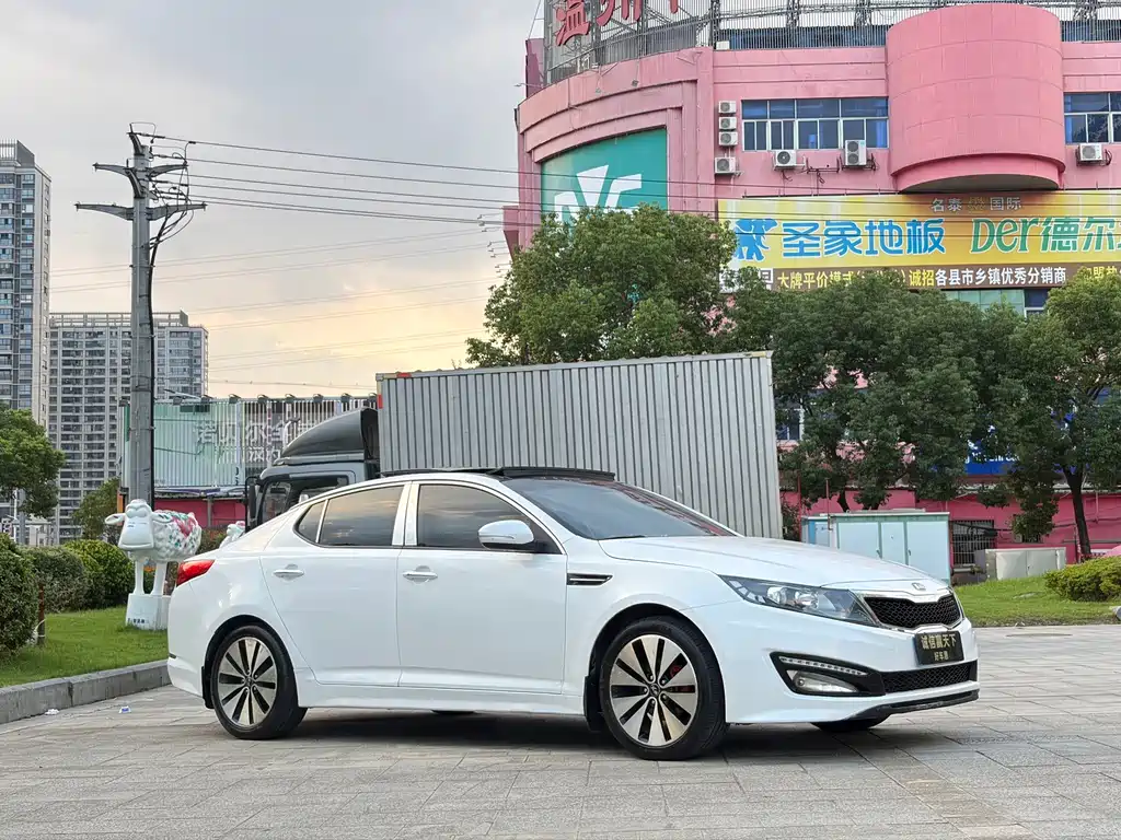 Kia K5 — миниатюра 4