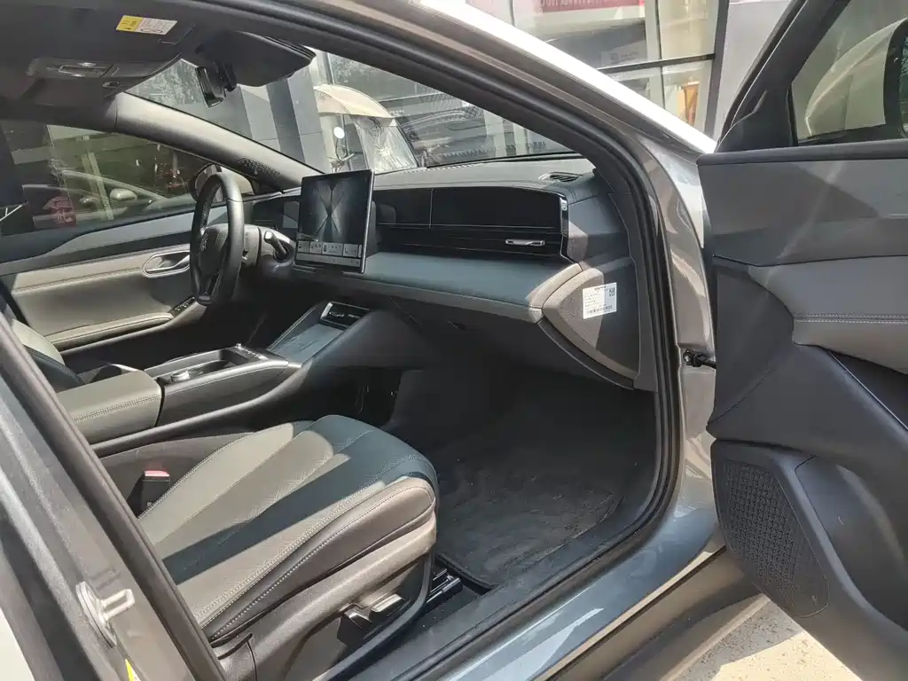 BYD Qin L — миниатюра 6
