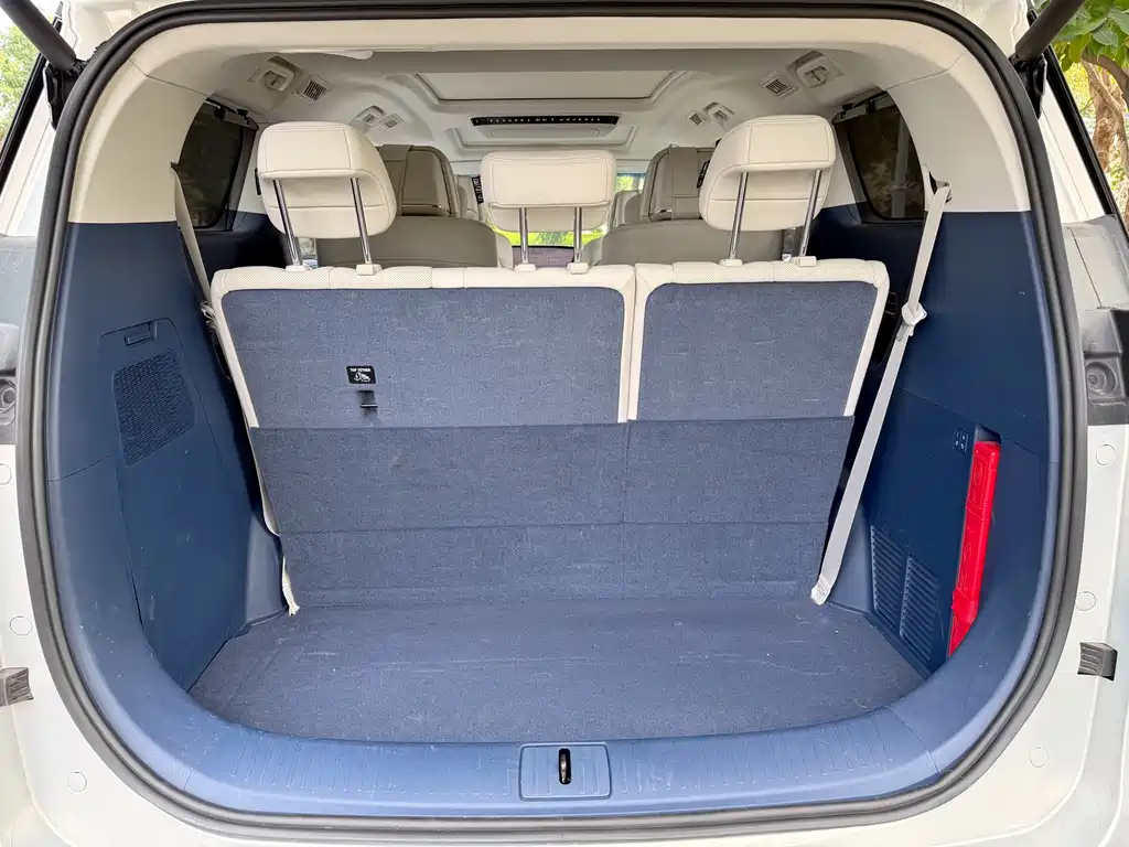 BUICK GL8 NEW ENERGY