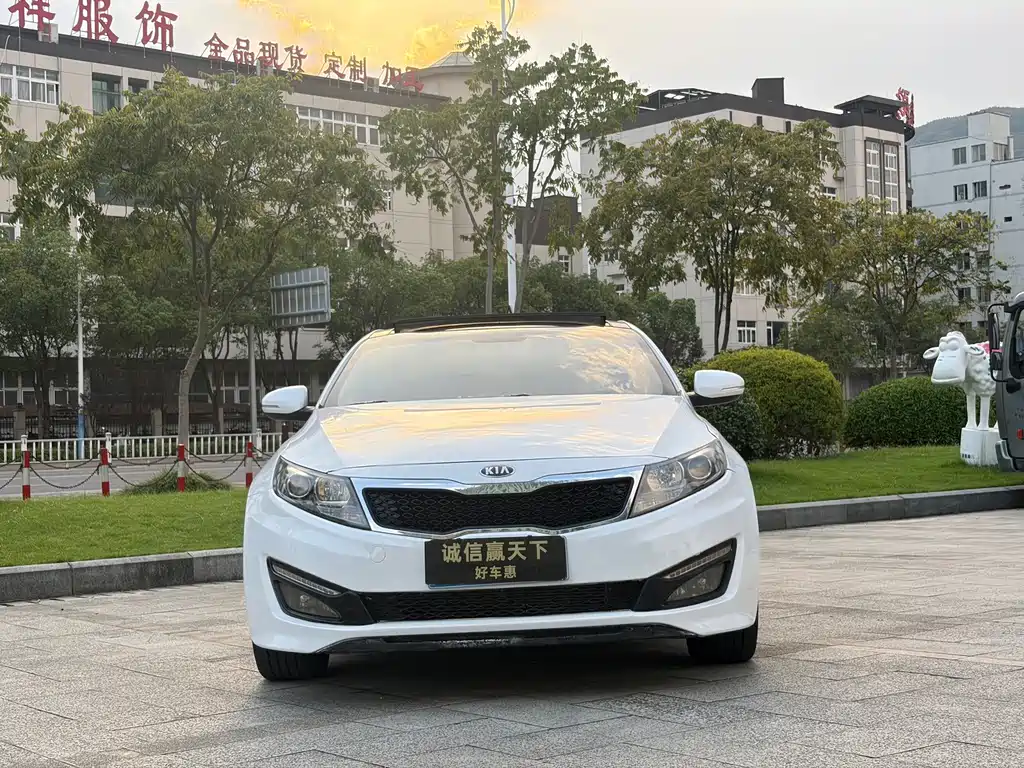Kia K5 — миниатюра 3