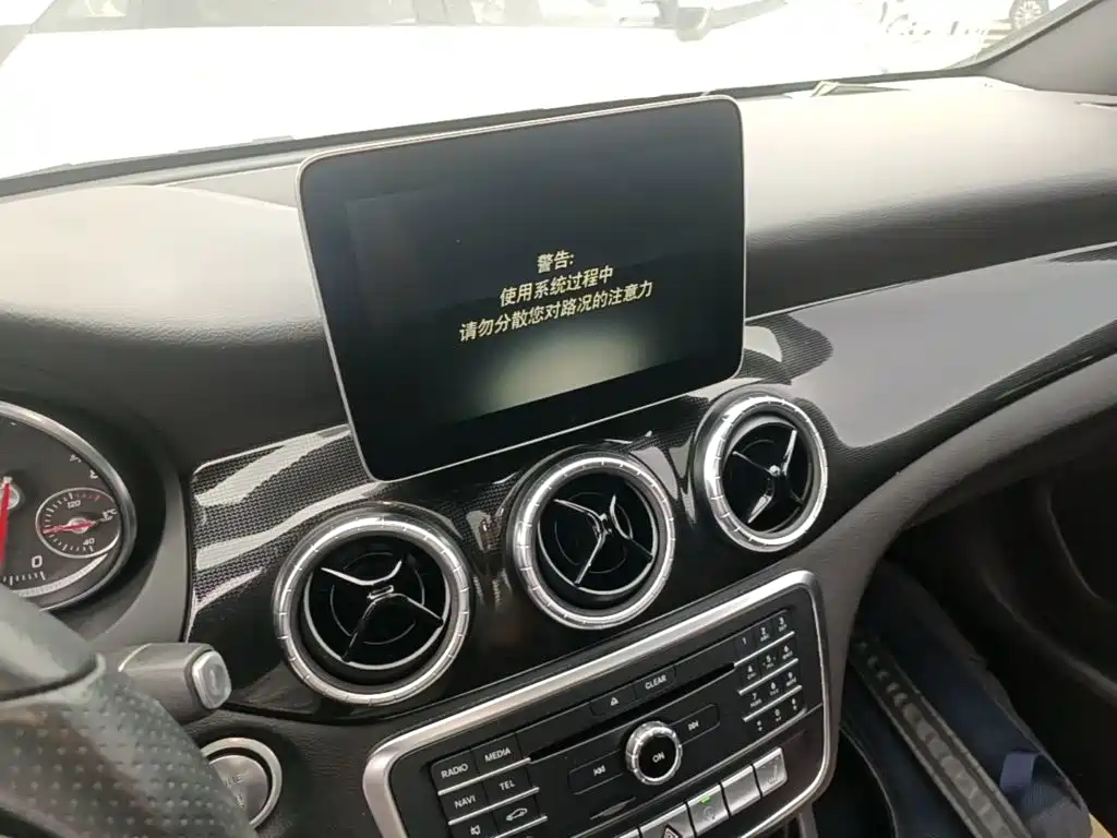 Mercedes-Benz CLA (Import) — миниатюра 13