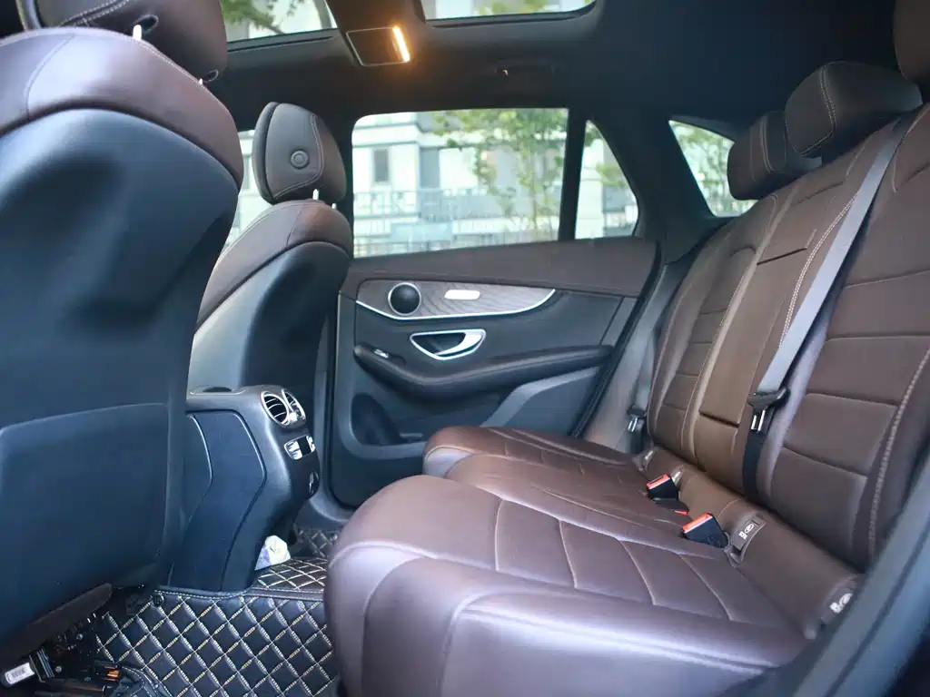 Mercedes-Benz GLC — миниатюра 8