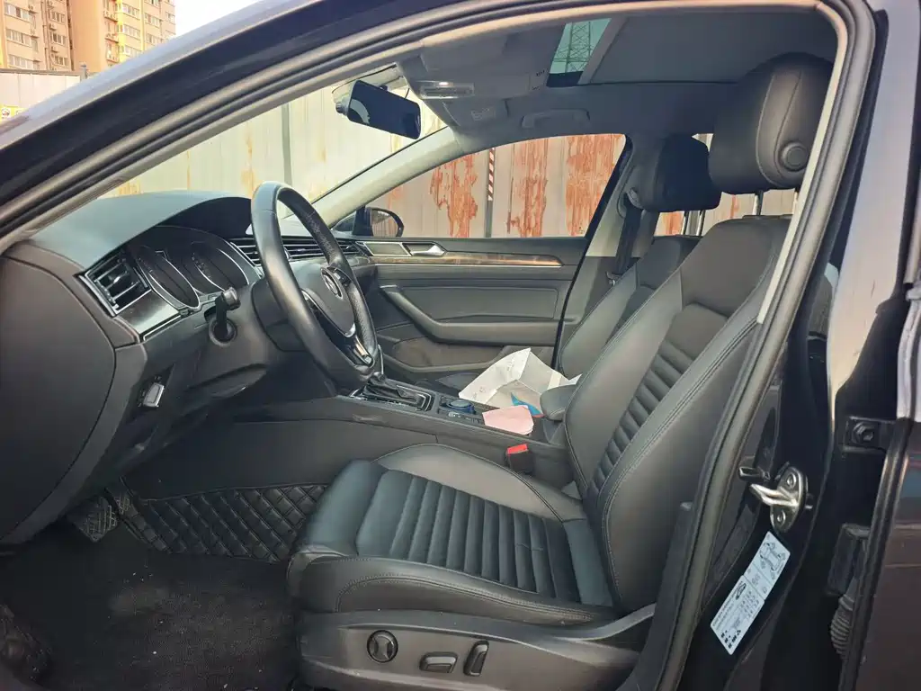 Volkswagen Magotan — миниатюра 4