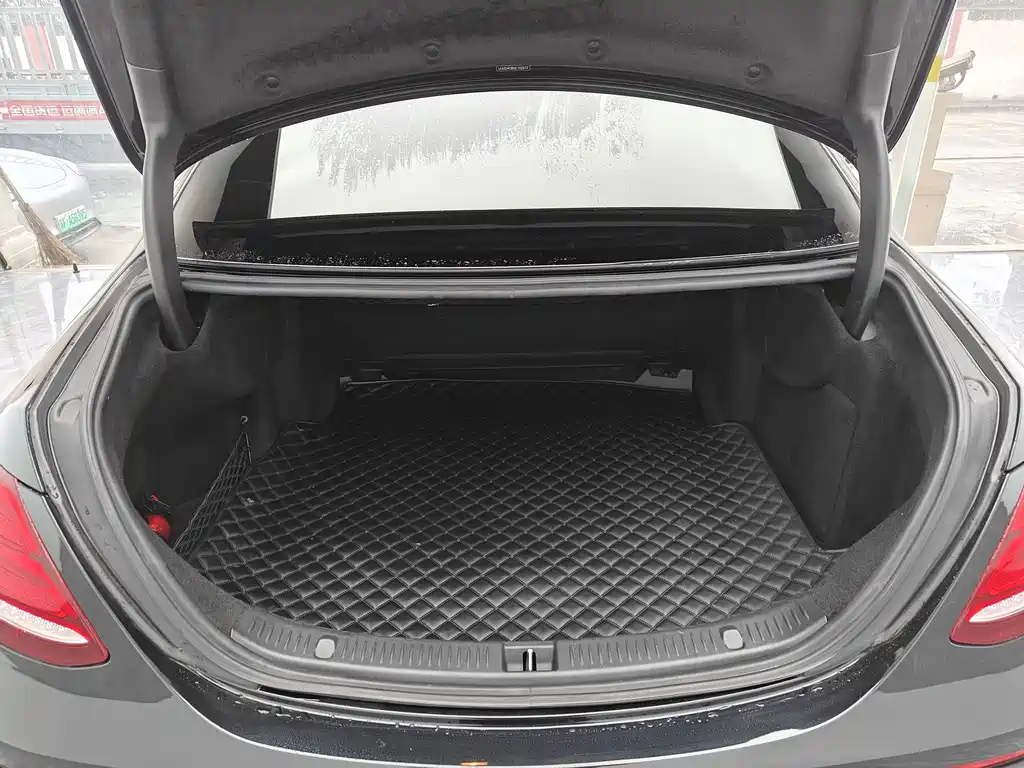 Mercedes-Benz E-Class E 2016 E 200 L