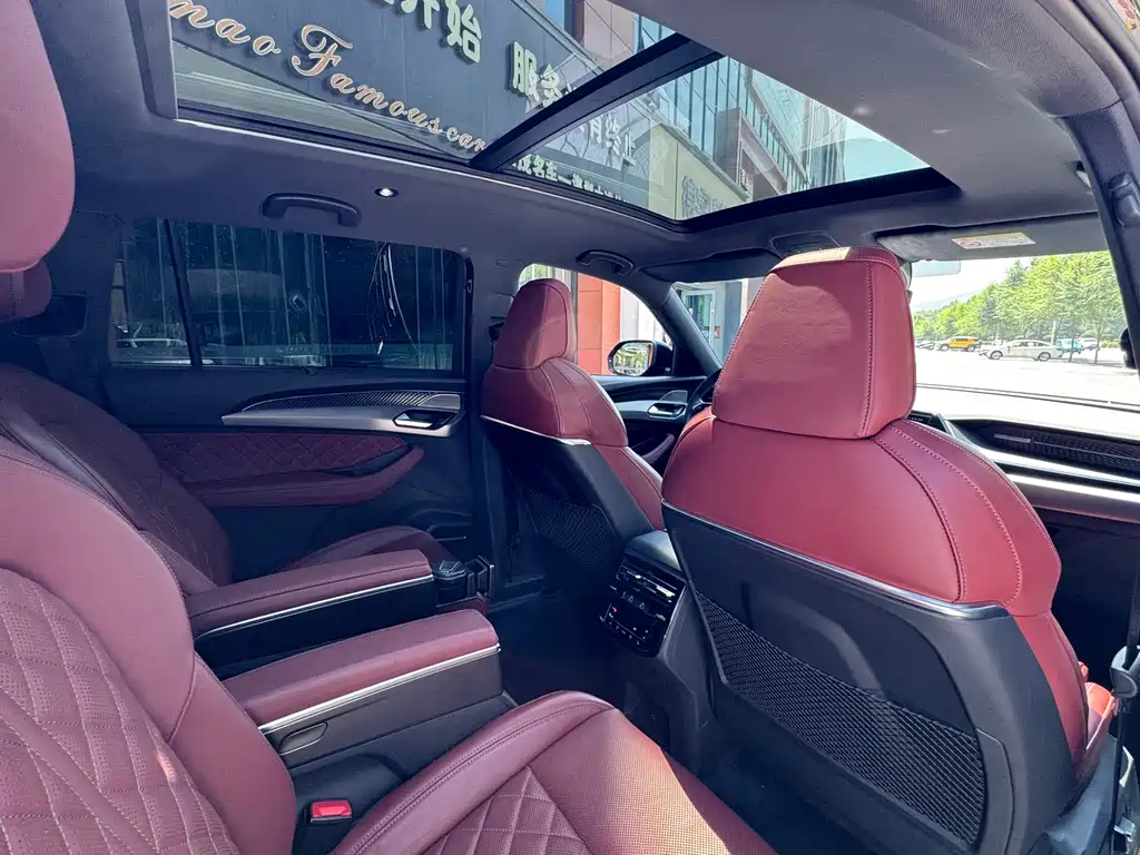 Audi Q6 — миниатюра 25