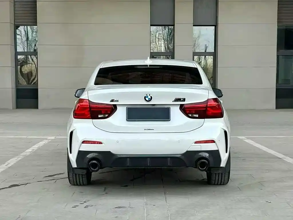 BMW 1 Series - фото 5