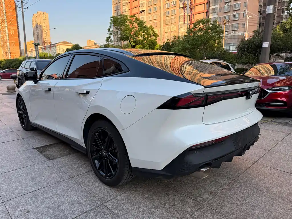 Changan UNI-V — миниатюра 9