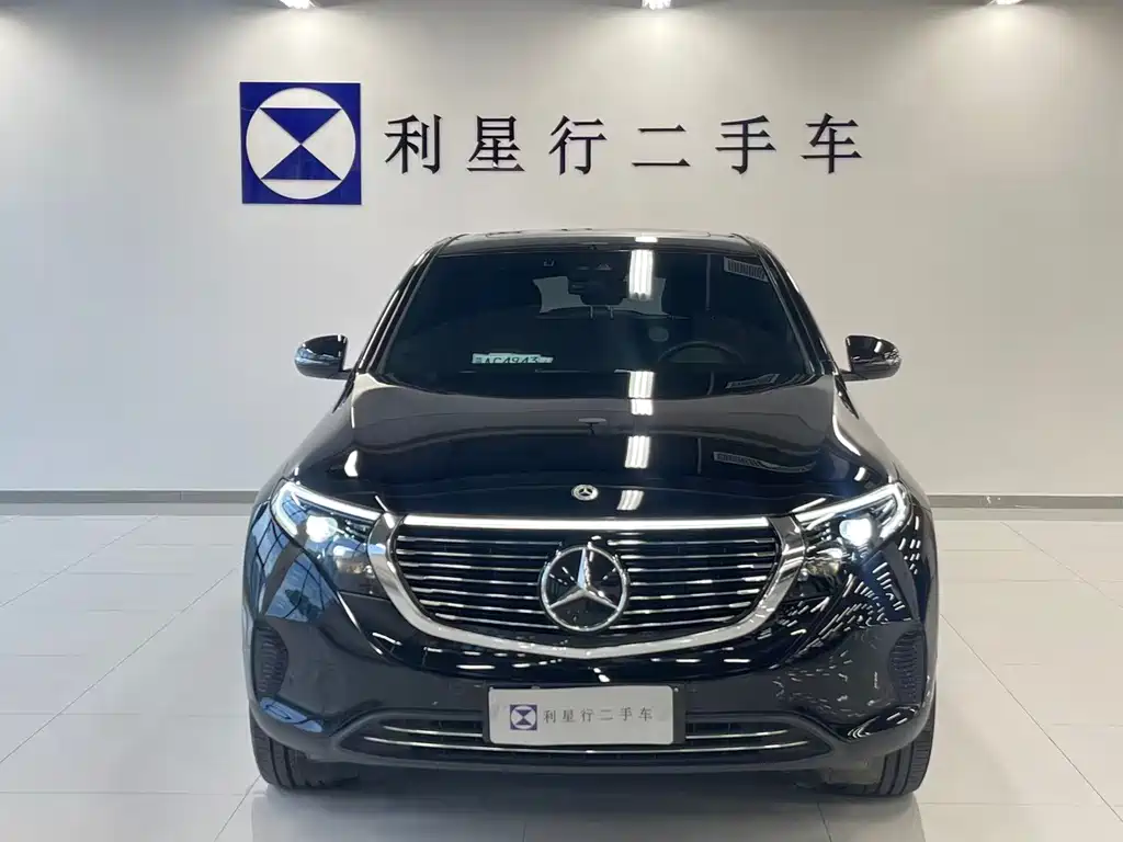 Mercedes-Benz EQC — миниатюра 2