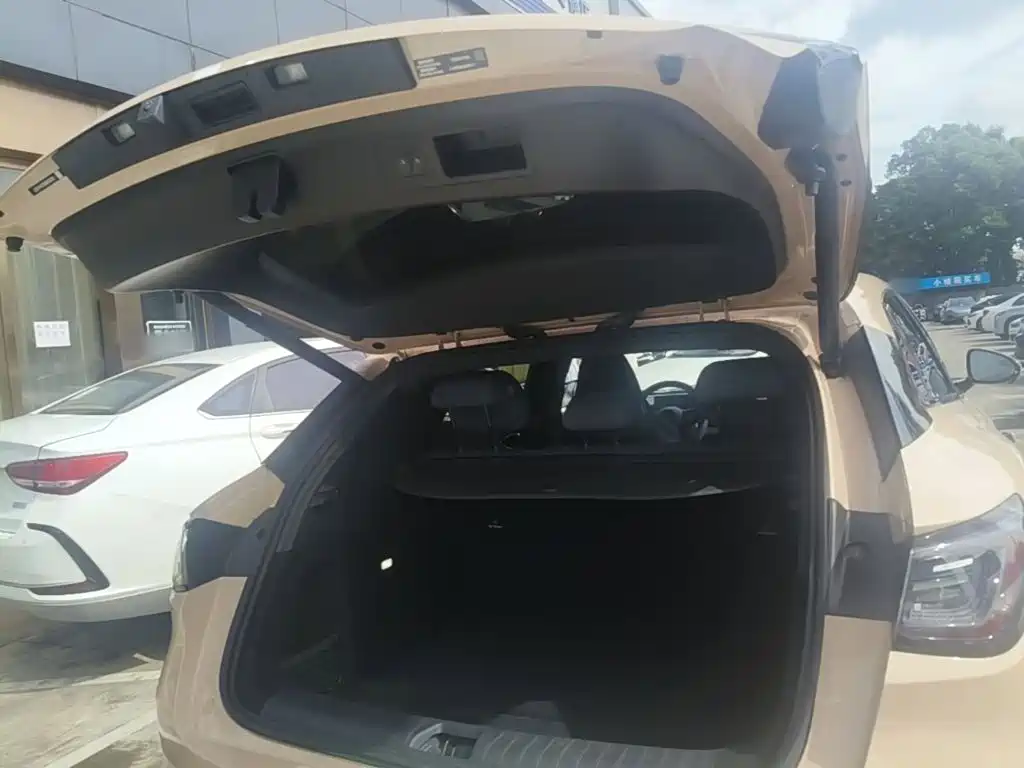 BYD Seal 06GT — миниатюра 19