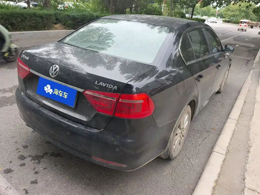 Volkswagen Lavida — миниатюра 3