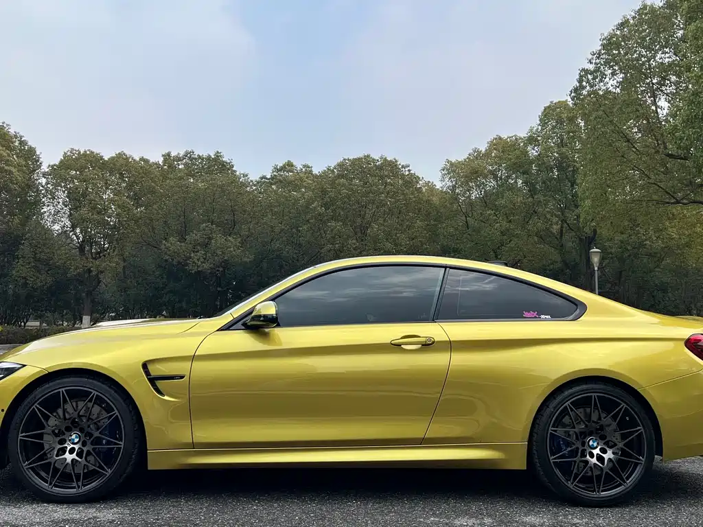BMW M4