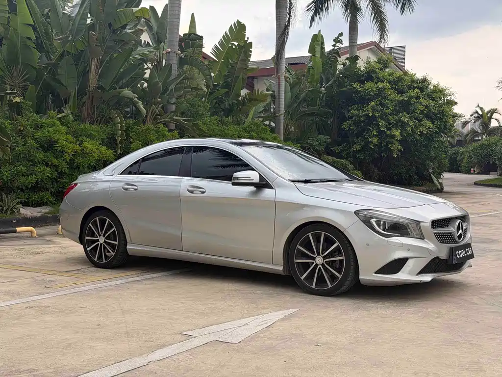 Mercedes-Benz CLA 2015 CLA 200
