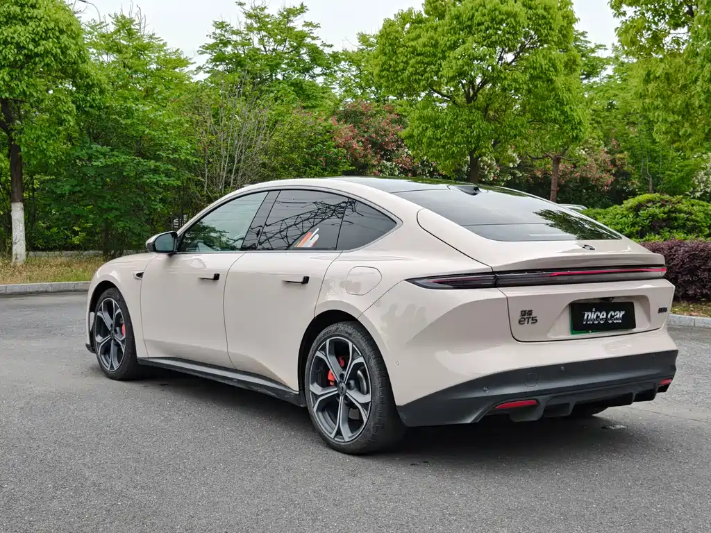 NIO ET5 2022 75kWh
