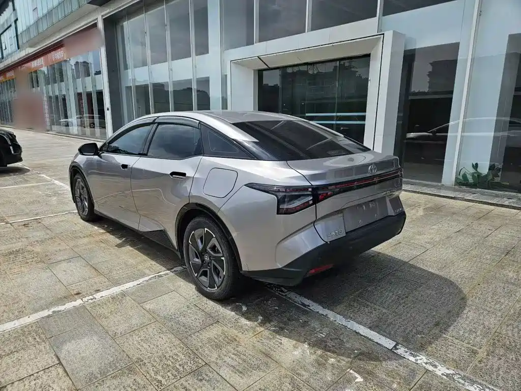 Toyota bZ3 — миниатюра 5
