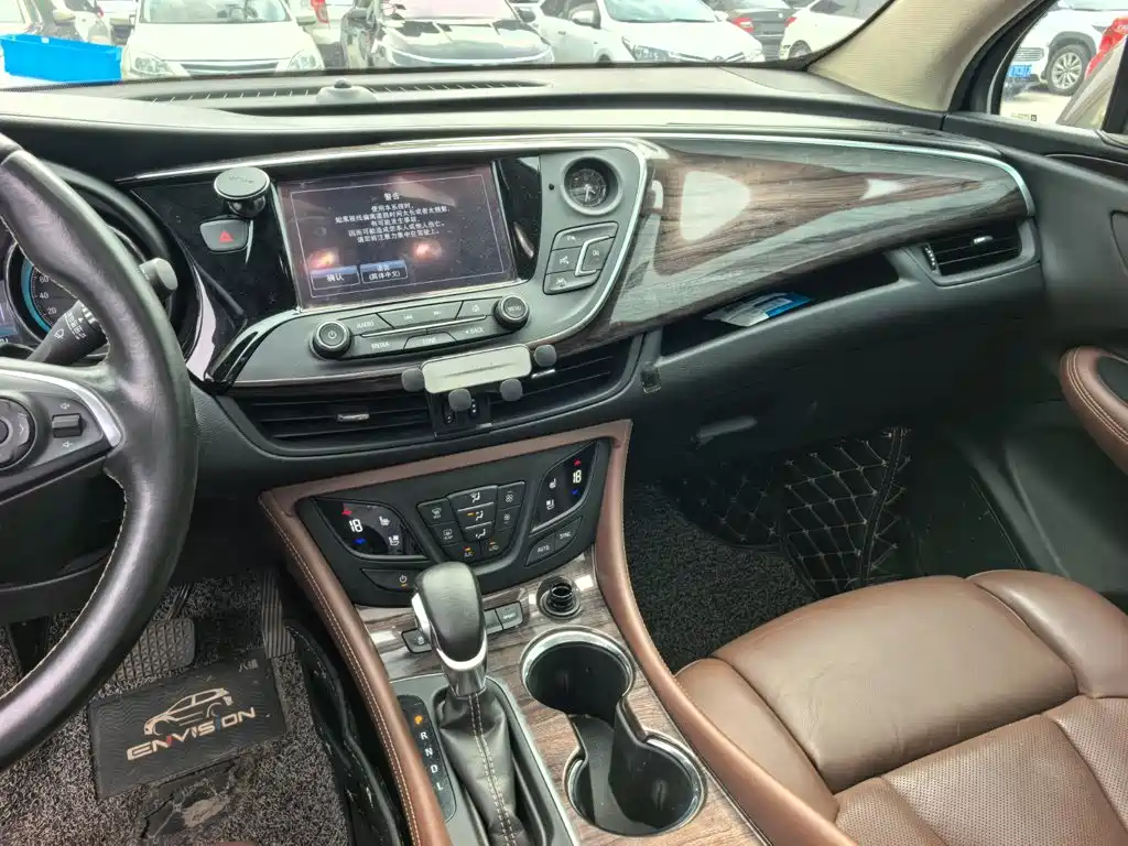 Buick Envision Plus — миниатюра 13