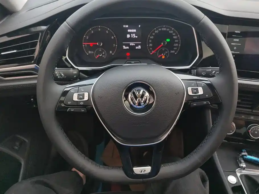 Volkswagen Sagitar — миниатюра 15