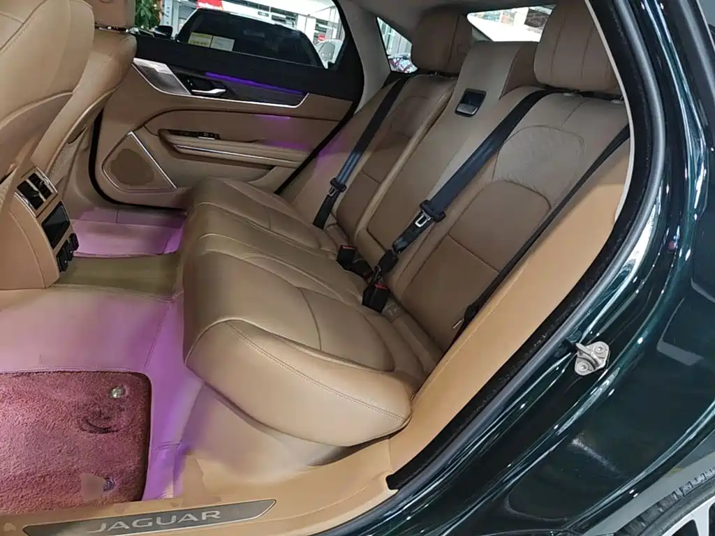 Jaguar XFL — миниатюра 17