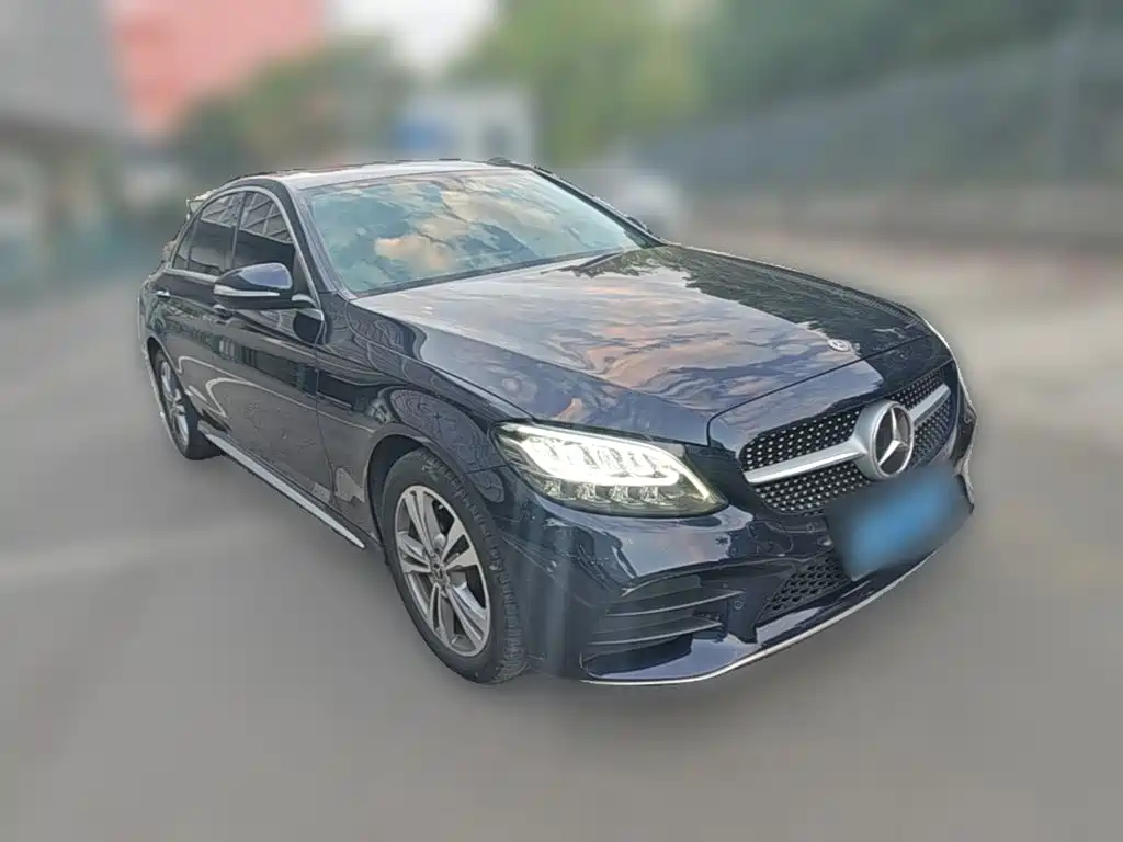 Mercedes-Benz C-Class — миниатюра 6