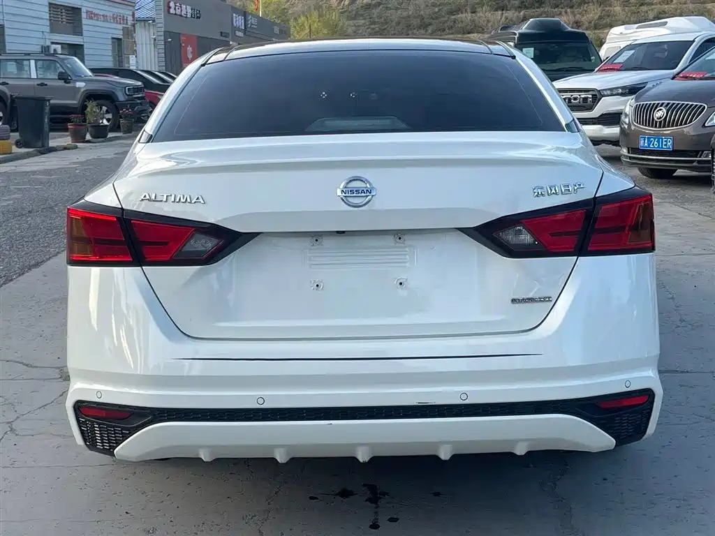 Nissan Altima 2021 2.0L XL Upper AD1
