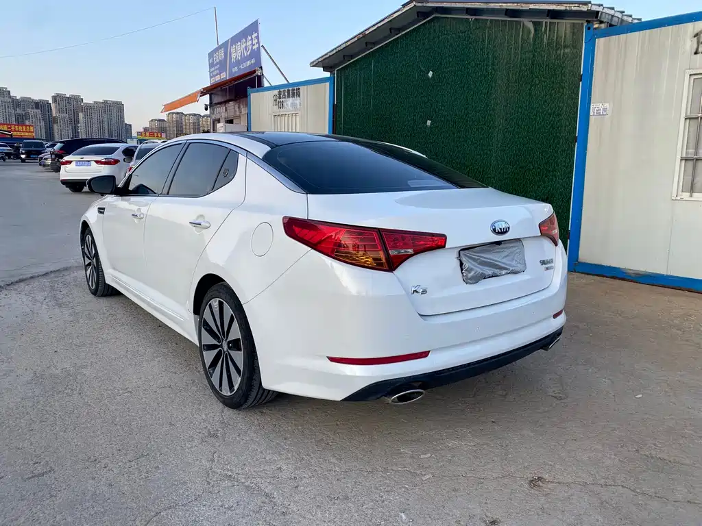 Kia K5 — миниатюра 4