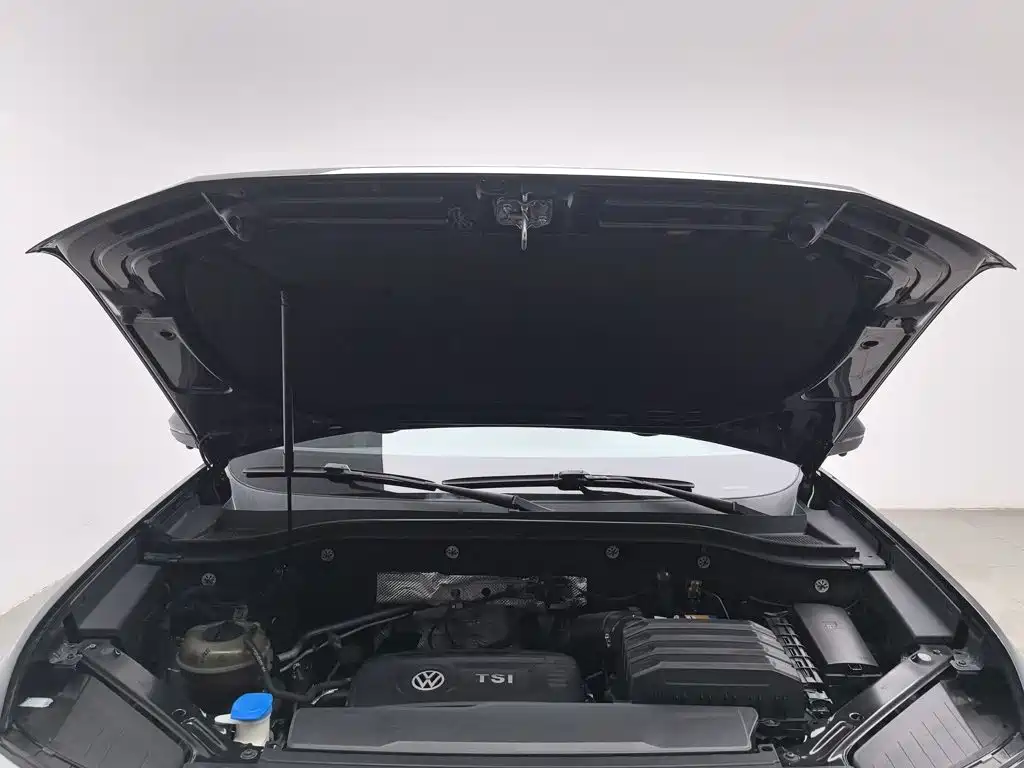 Volkswagen Teramont — миниатюра 6