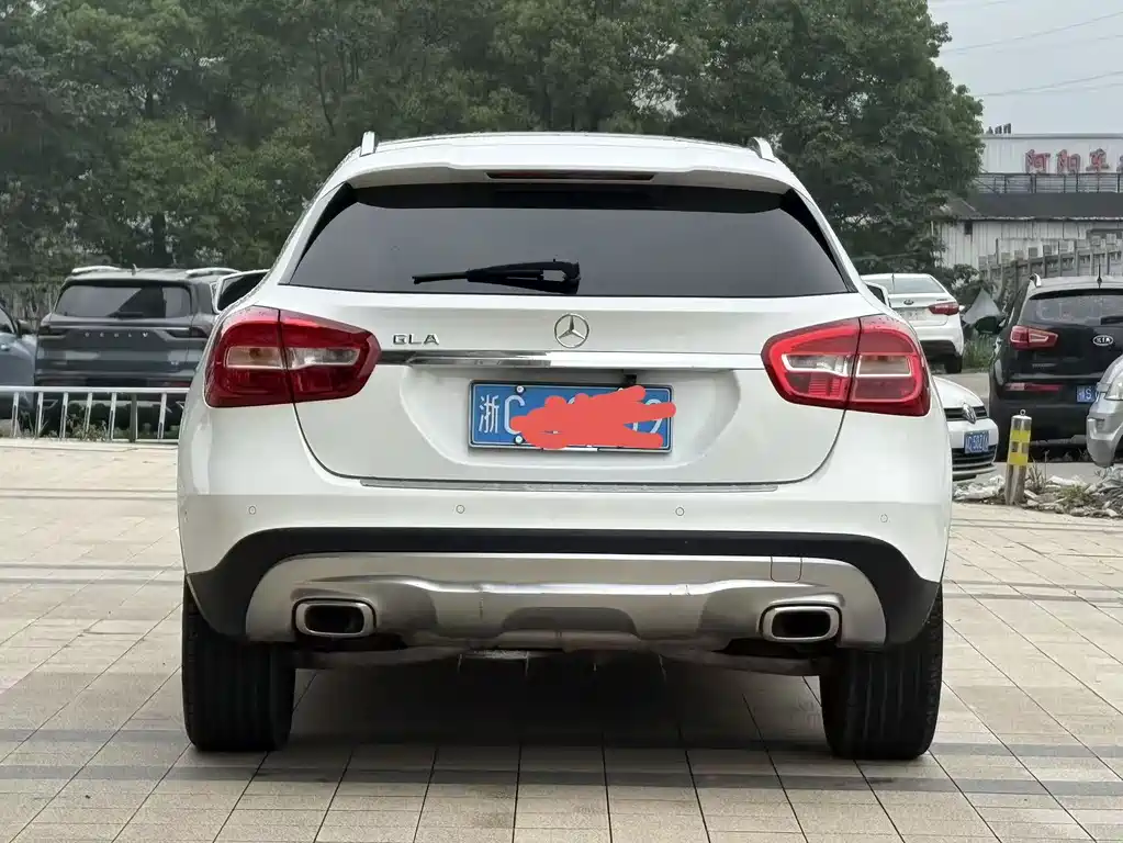 Mercedes-Benz GLA 2016 GLA 200