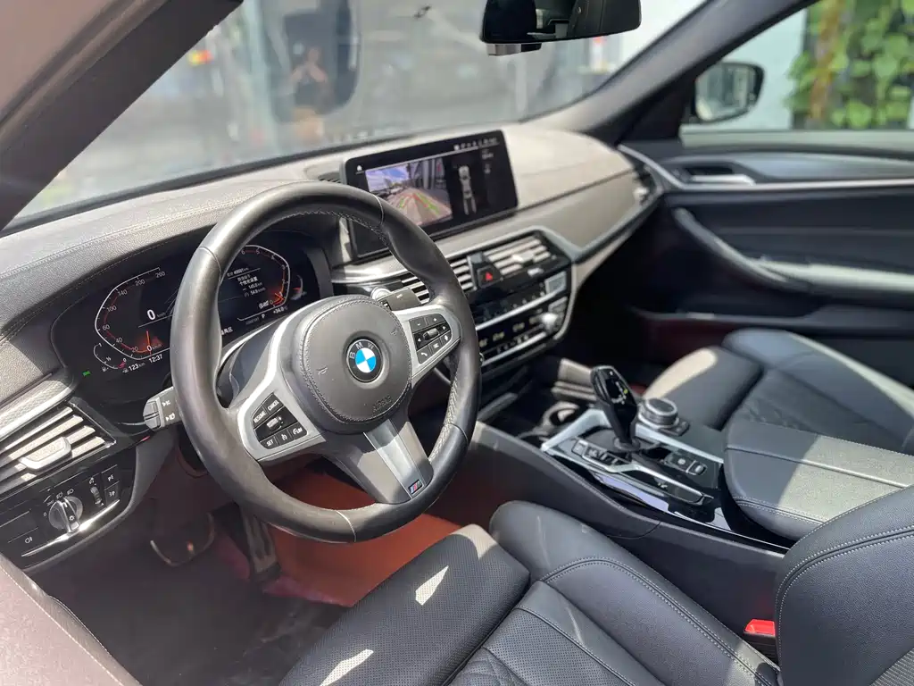 BMW 5 Series 5 2021 525i M Sport