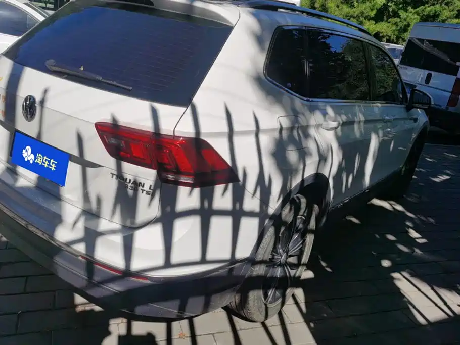 Volkswagen Tiguan L — миниатюра 3