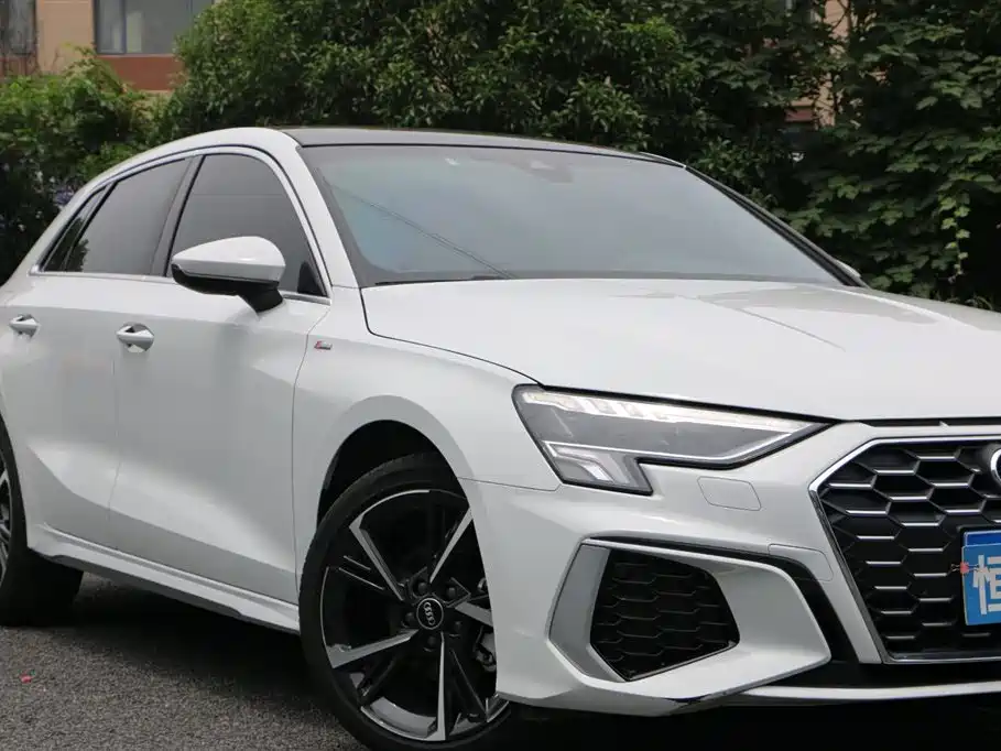 Audi A3 2023 Sportback 35 TFSI Fashion Sport