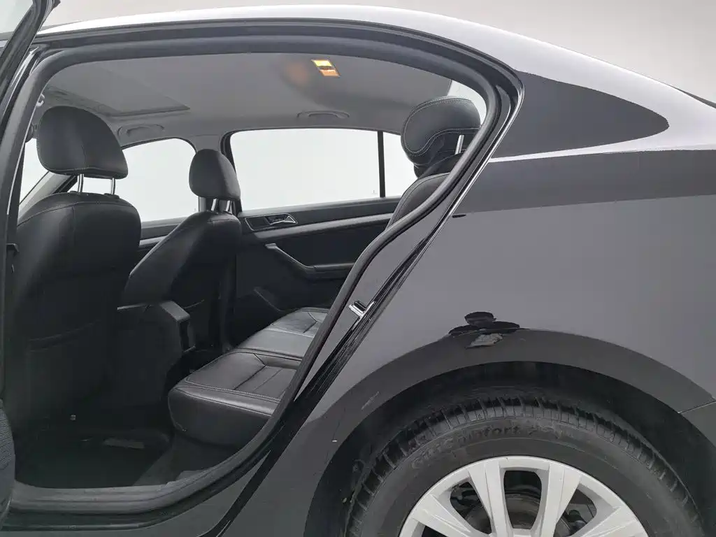 Volkswagen Lavida — миниатюра 15