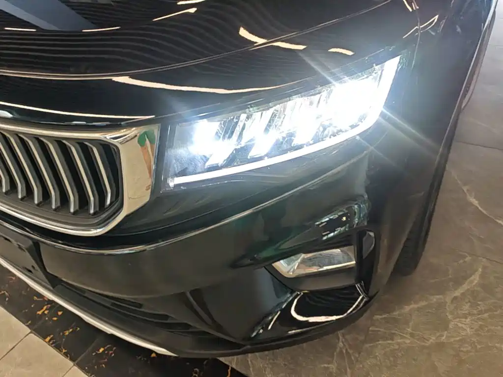 Geely Haoyue — миниатюра 24