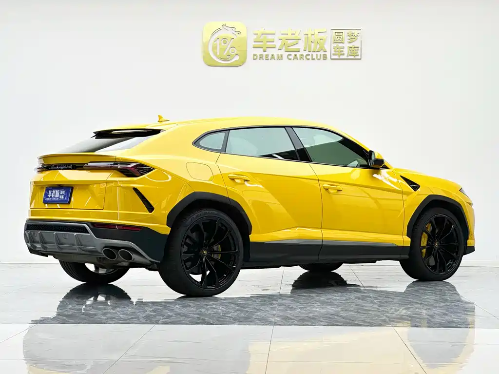 Lamborghini Urus 2022 4.0T V8