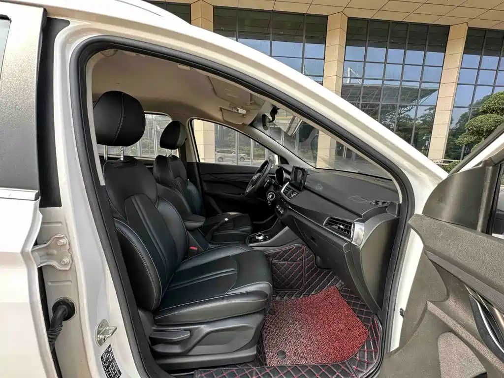 Baojun 360 — миниатюра 14