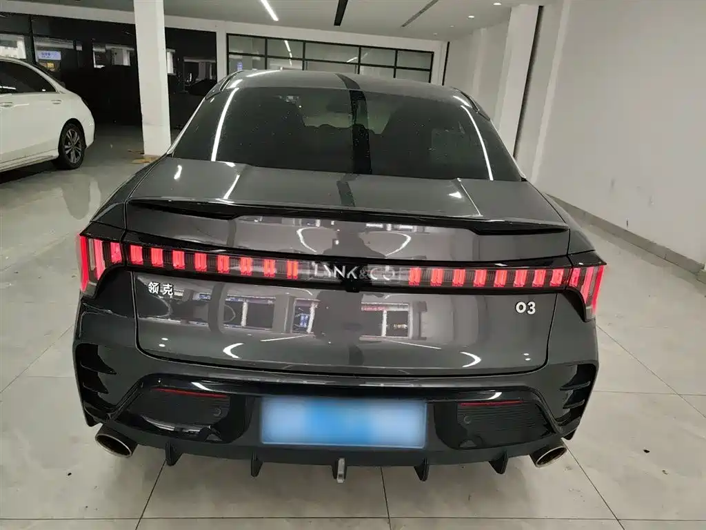 Lynk & Co 03 - фото 6