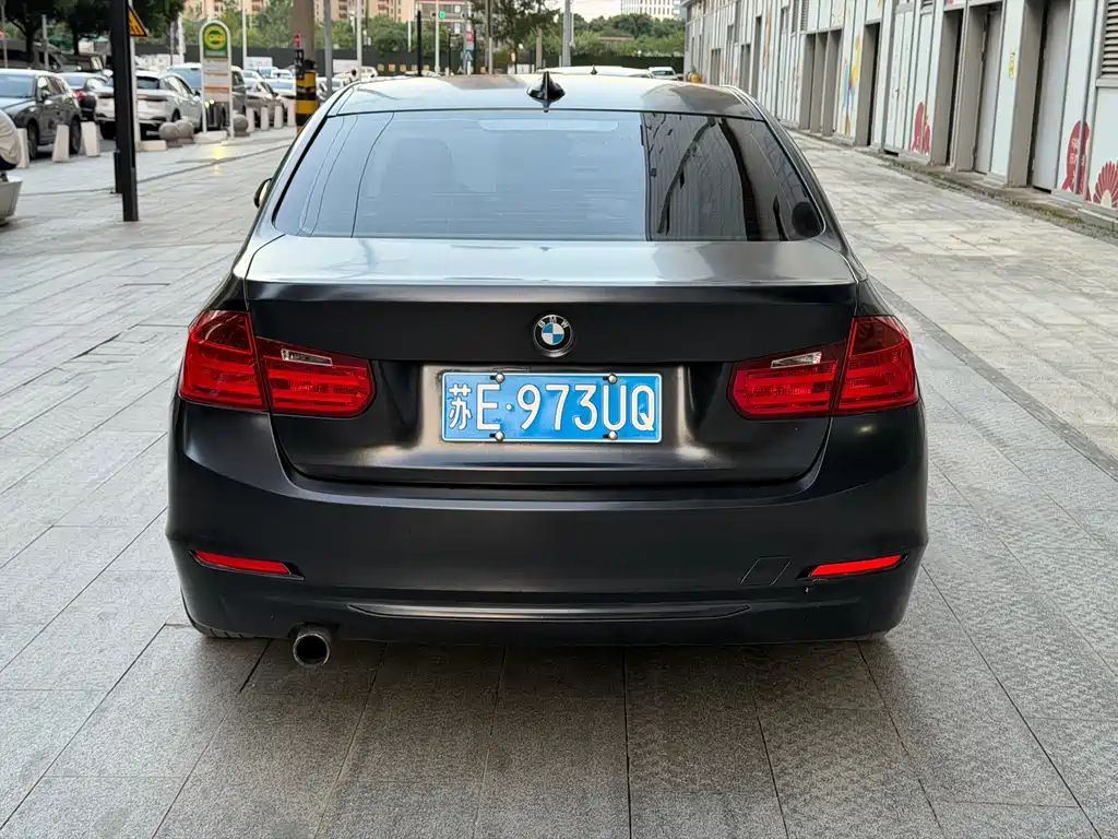 BMW 3 Series — миниатюра 13