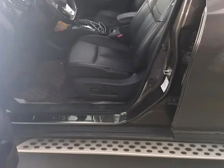 Nissan X-Trail — миниатюра 9