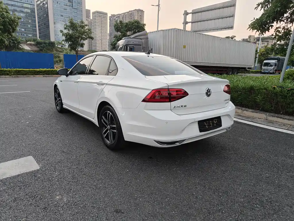 Volkswagen Lamando — миниатюра 5