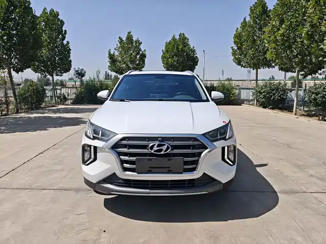 MODERN TUCSON 2020