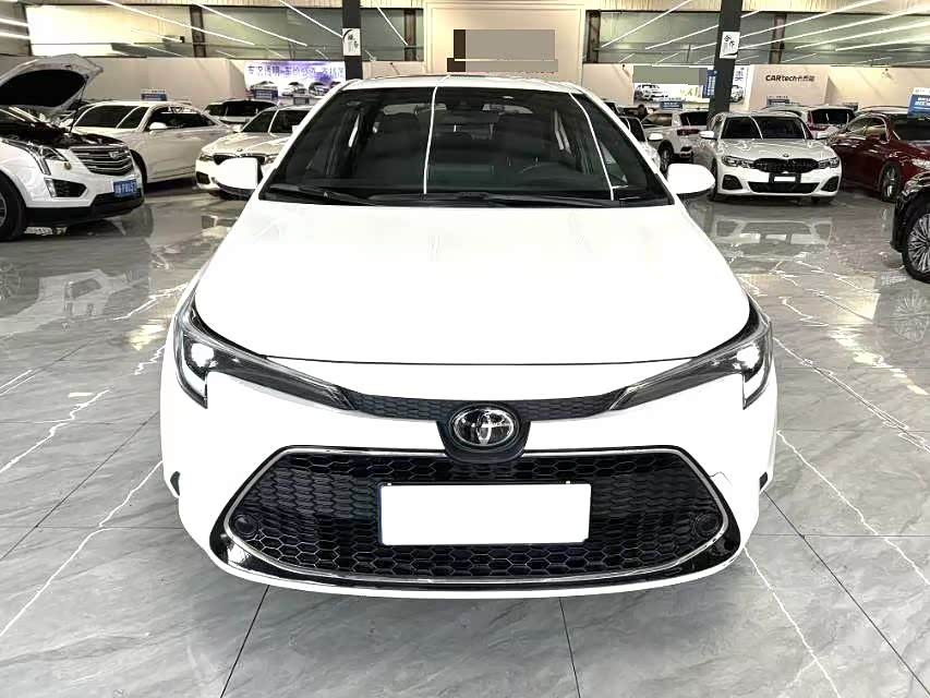Toyota Levin 1.2 л 2024 г. Белый, пробег 25000 км